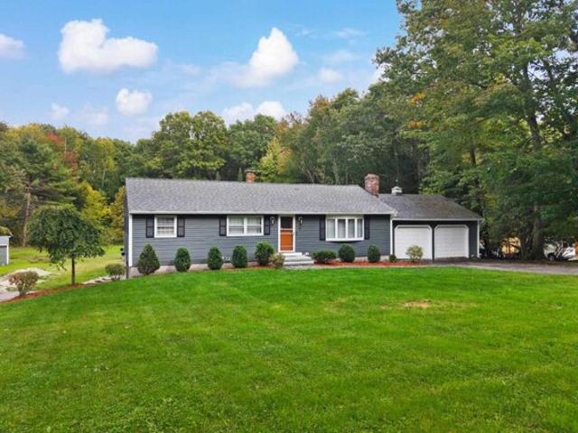House for sale in Atkinson Heights, Atkinson