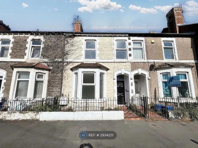 House for rent in Pengam Green, Falcon Lodge