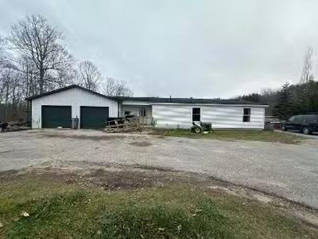 House for sale in Traverse City