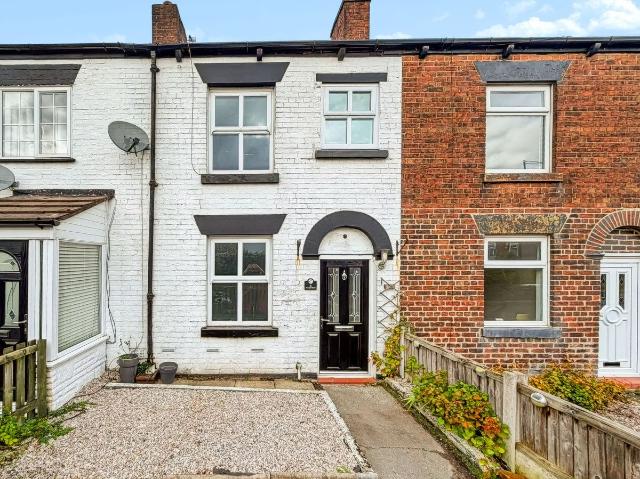 House for rent in Dobb Brow, Bolton
