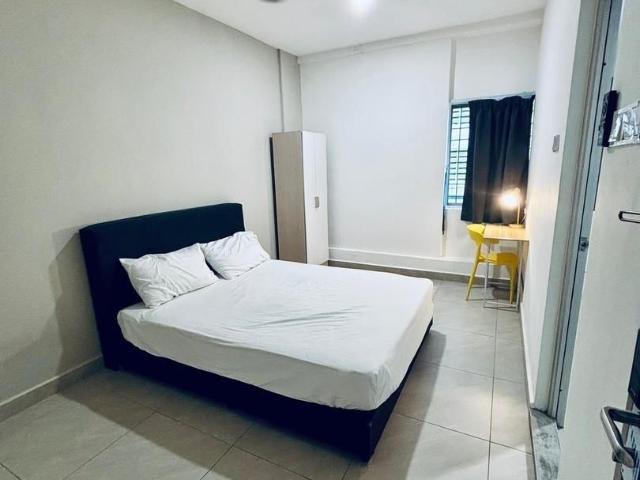 Room for rent in Country Heights Damansara, Kuala Lumpur