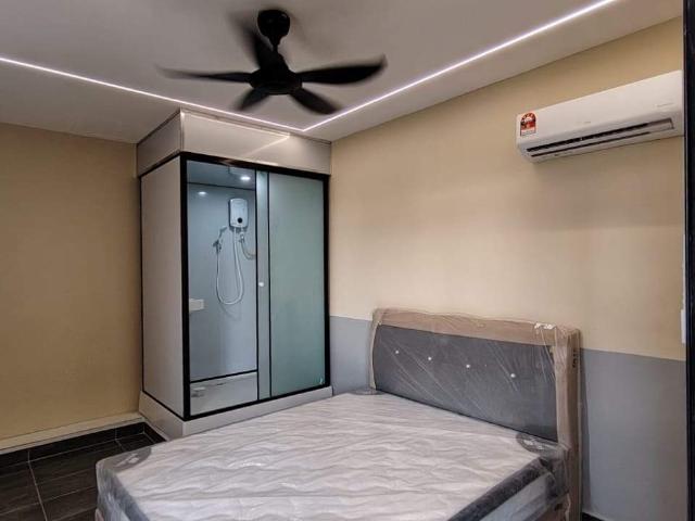 Room for rent in Petaling, Damansara Damai