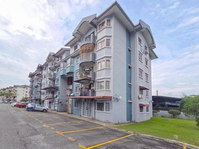 Apartment for sale in Country Heights Damansara, Kuala Lumpur