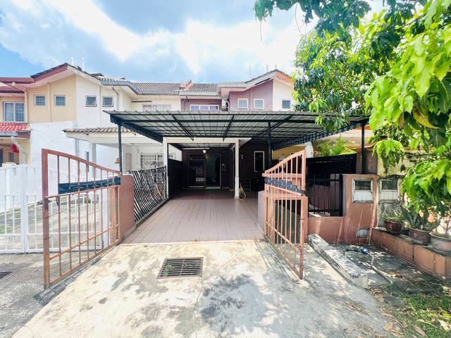 Terraced House for sale in Country Heights Damansara, Kuala Lumpur