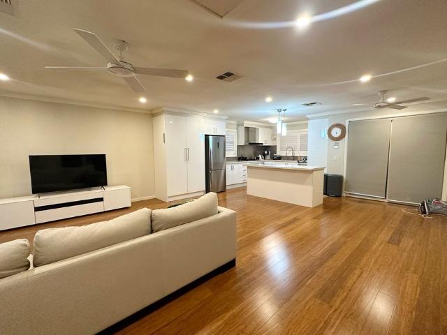 Townhouse for rent in Sydney, New South Wales