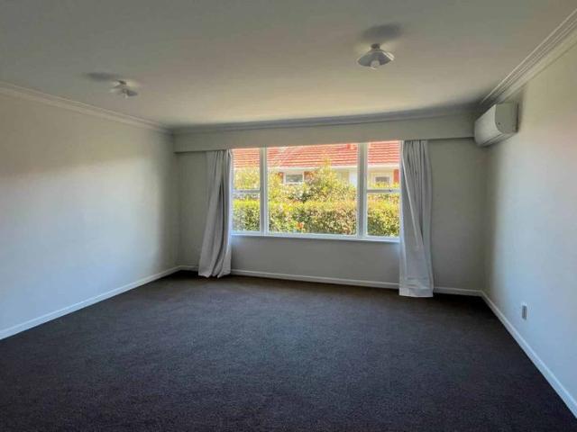 Apartment for rent in Royal Oak, Oroua County
