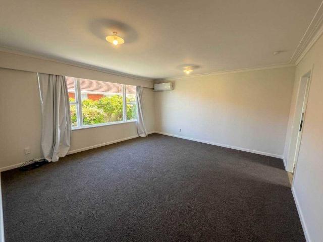 Apartment for rent in Royal Oak, Maungakiekie-Tāmaki