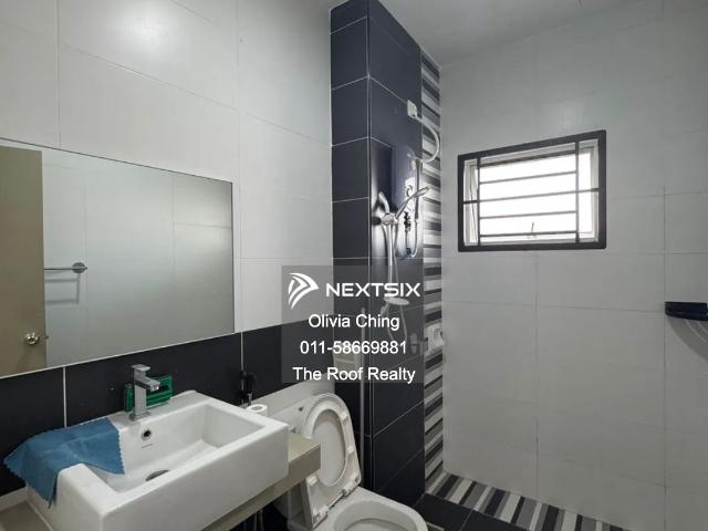 Residential House for sale in Malaka