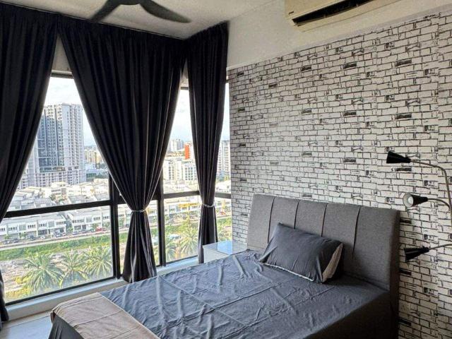 Room for rent in PJU 1A, Petaling Jaya