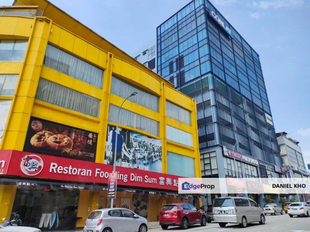 Shop for sale in USJ 10 Taipan Triangle, Majlis Bandaraya Subang Jaya