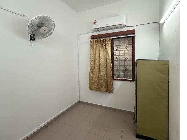 Room for rent in Petaling, Damansara Damai