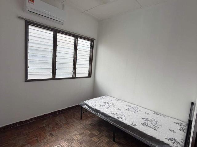 Room for rent in Petaling, Subang Jaya