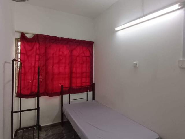 Room for rent in PJS 11, Majlis Bandaraya Subang Jaya