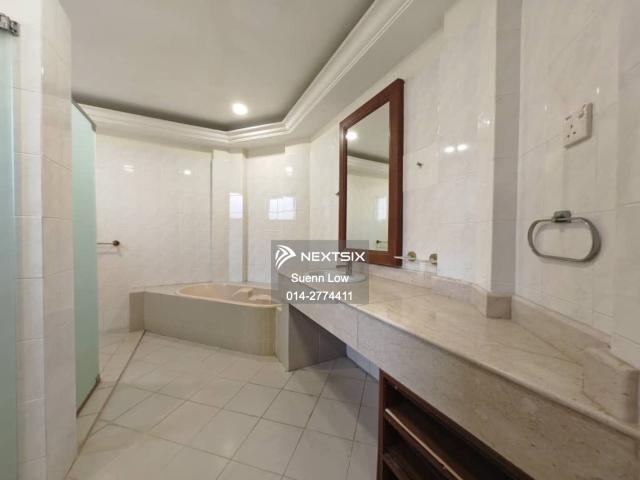 Residential House for sale in Country Heights Damansara, Kuala Lumpur