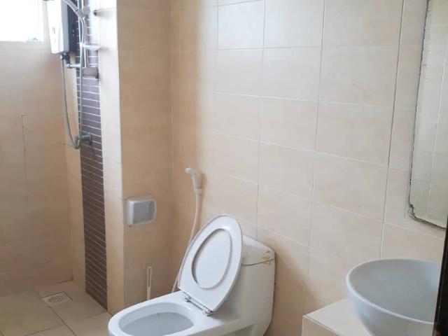 Room for rent in Petaling, Damansara Damai