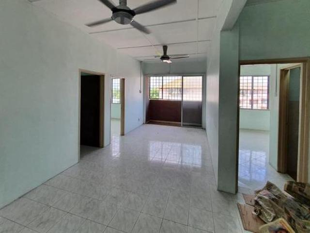 Apartment for sale in Petaling, Subang Jaya