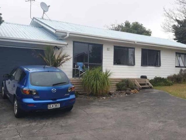 House for rent in Awhitu