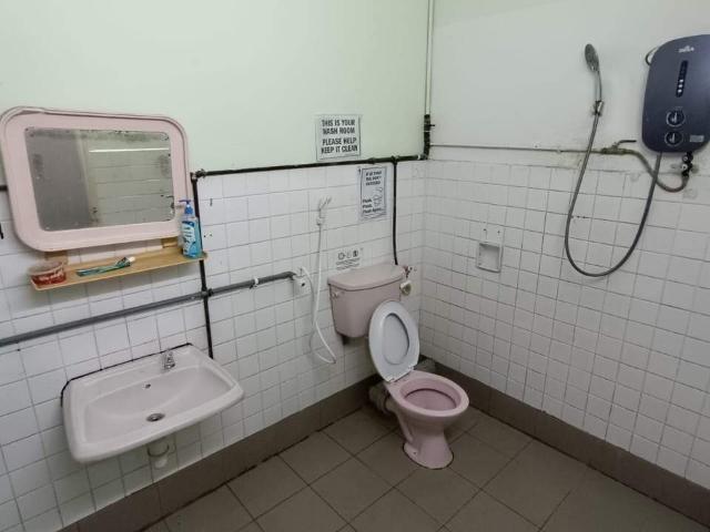 Room for rent in Petaling, Damansara Damai