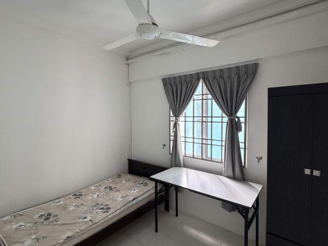 Room for rent in Country Heights Damansara, Kuala Lumpur