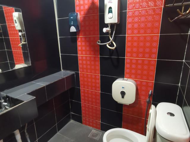 Room for rent in Petaling, Damansara Damai