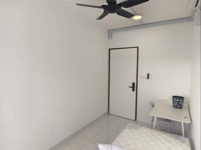 Room for rent in Petaling, Damansara Damai