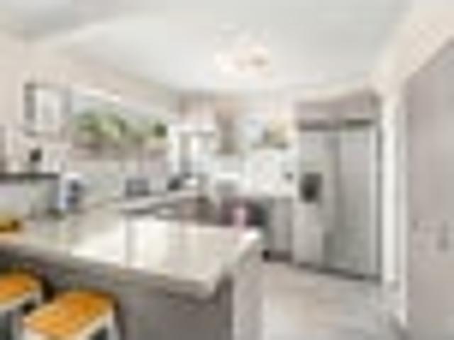 House for sale in Tōtara Park, Upper Hutt