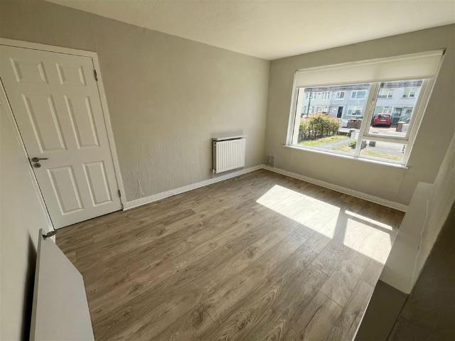House to rent in Bluebell, North Tipperary