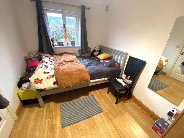 Apartment to rent in Bluebell, North Tipperary