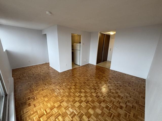 Apartment for rent in Mulhurst Bay, Ontario