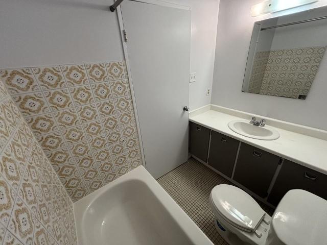 Apartment for rent in Mulhurst Bay, Ontario