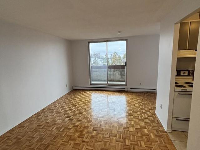 Apartment for rent in Mulhurst Bay, Ontario