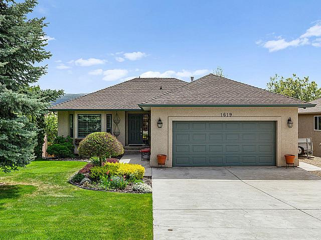 House for sale in Winfield, British Columbia
