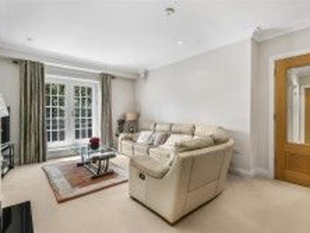 Apartment for rent in Letchmore Heath, Aldenham
