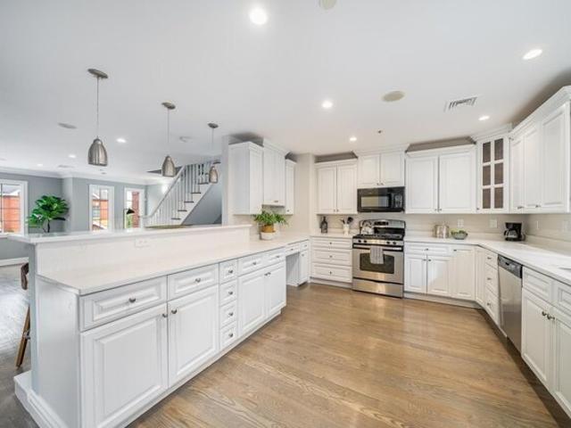 Condo for sale in North Bergen