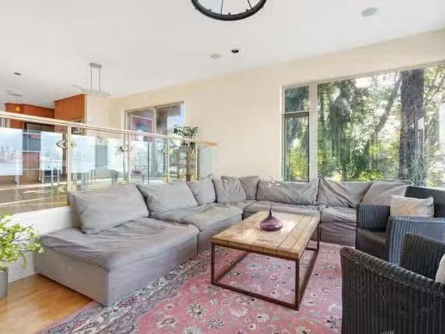 Apartment for rent in Vancouver, British Columbia