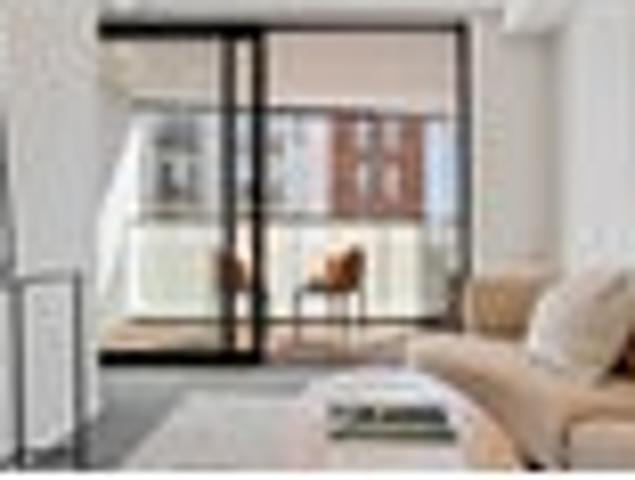 House for sale in Avondale