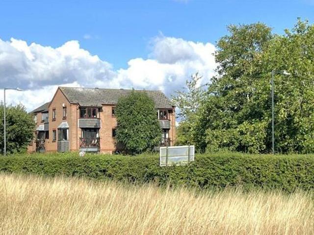 House for sale in Green Close, Warwickshire