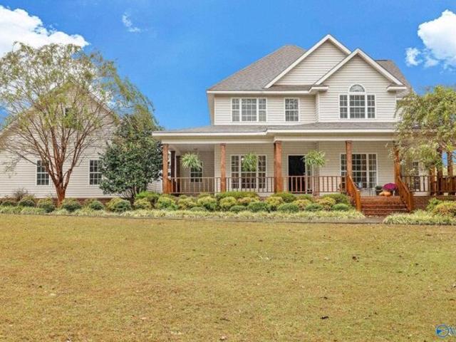 House for sale in Arab, Alabama