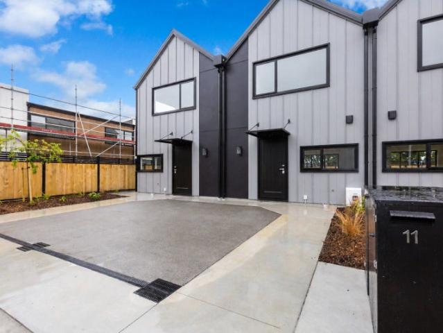 House for rent in Pauatahanui, Wellington