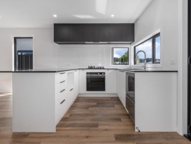 House for rent in Pauatahanui, Wellington
