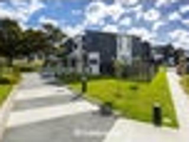 Townhouse for rent in Pauatahanui, Wellington