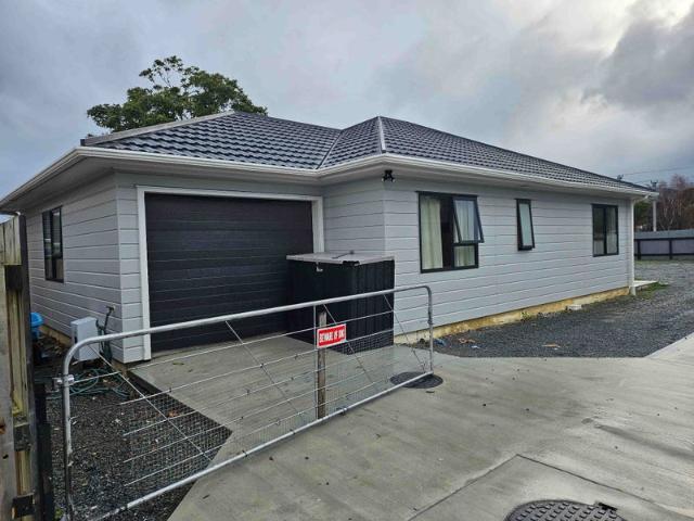 House for rent in Pauatahanui, Wellington