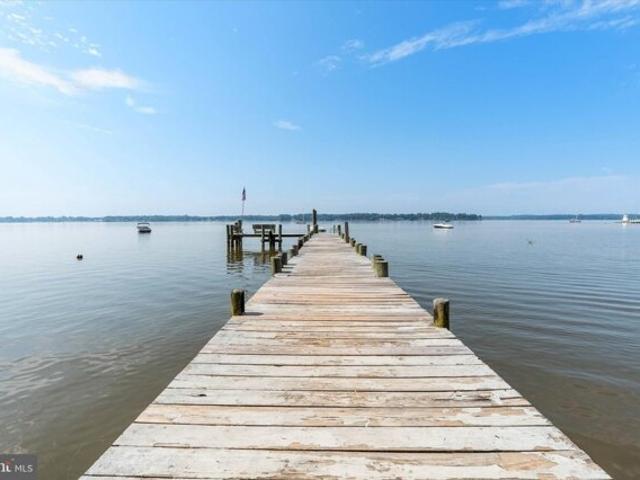 House for sale in Chesapeake City