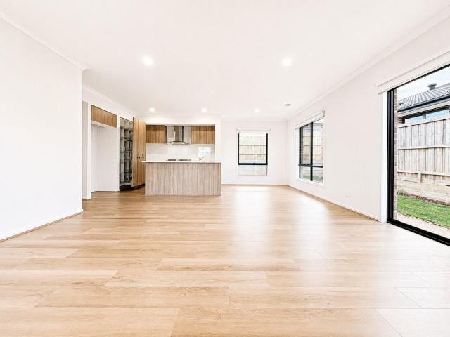 Room for rent in Camerons Creek, Victoria