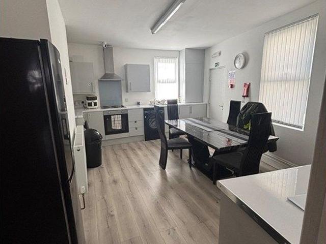 Room for rent in Poulton, Liscard