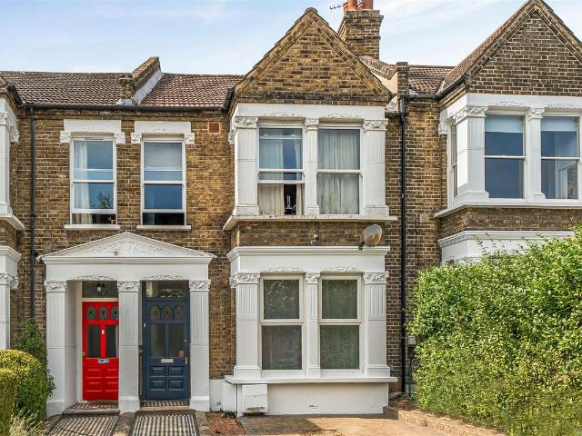 Apartment for rent in London Borough of Lewisham, Greater London