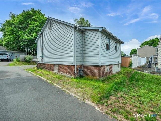 House for sale in Wallingford, Connecticut