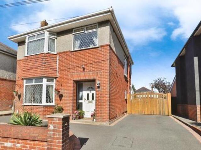 House for sale in Bournemouth, Bournemouth, Christchurch and Poole