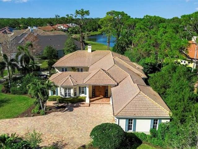 House for sale in Osprey