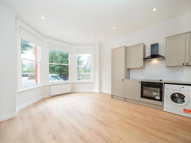Apartment for rent in London Borough of Brent, Greater London